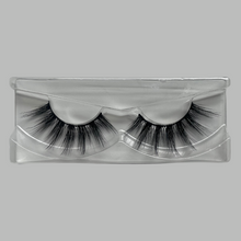 Load image into Gallery viewer, Brunch Eyelashes
